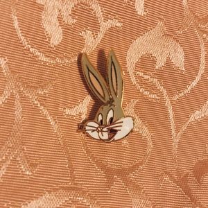 Bugs Bunny Pin/Brooch🐰